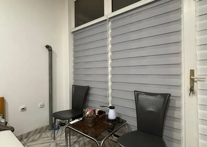 アパート Golubacki San